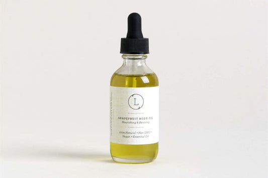 Natural grapefruit body oil for deep moisturizing. Organic ingredients, refreshing citrus scent. Nourishes and hydrates skin for a healthy glow.

